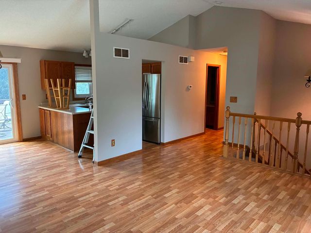 7040 Jensen Avenue S, Cottage Grove, MN 55016