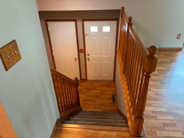 7040 Jensen Avenue S, Cottage Grove, MN 55016