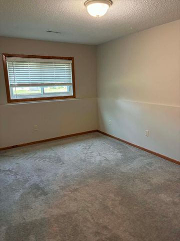 7040 Jensen Avenue S, Cottage Grove, MN 55016