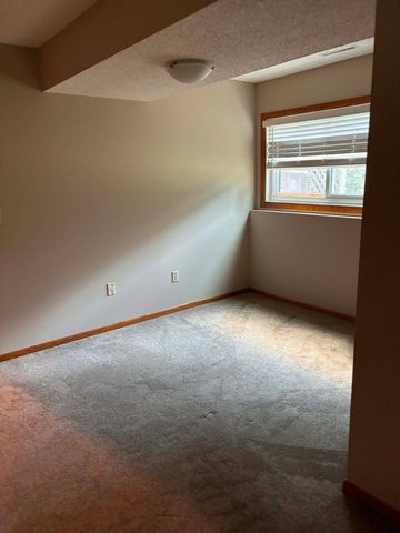 7040 Jensen Avenue S, Cottage Grove, MN 55016