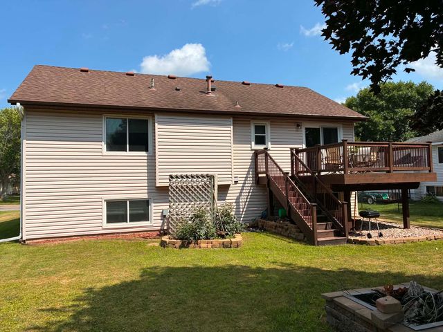 7040 Jensen Avenue S, Cottage Grove, MN 55016
