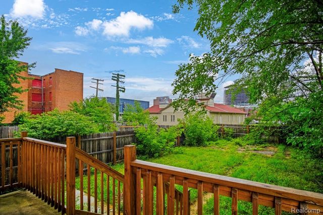 6224 Hecla Street, Detroit, MI 48208