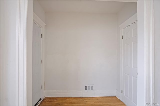 6224 Hecla Street, Detroit, MI 48208