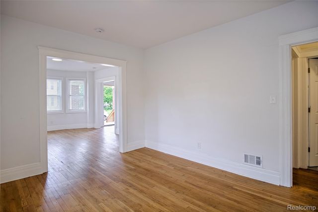 6224 Hecla Street, Detroit, MI 48208