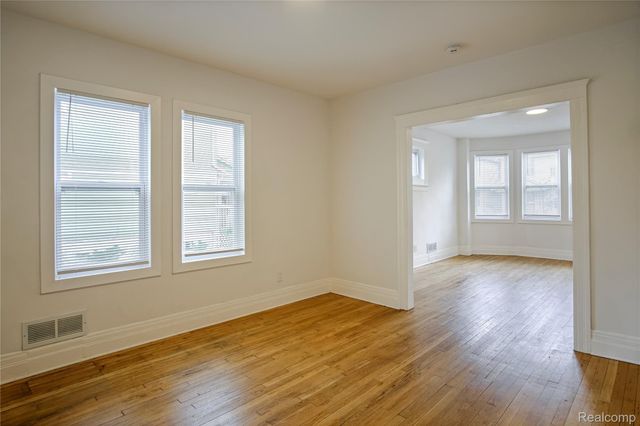 6224 Hecla Street, Detroit, MI 48208