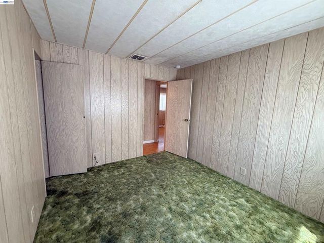 2203 Dalis Dr, Concord, CA 94520