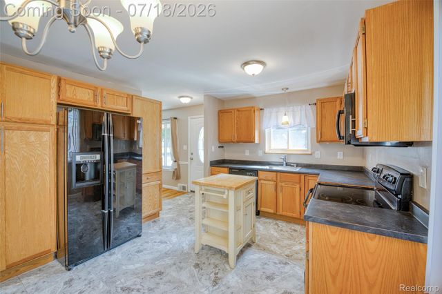 14801 Greenbriar Court, Plymouth Charter Township, MI 48170