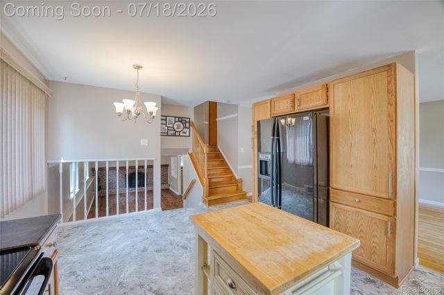 14801 Greenbriar Court, Plymouth Charter Township, MI 48170