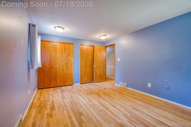 14801 Greenbriar Court, Plymouth Charter Township, MI 48170