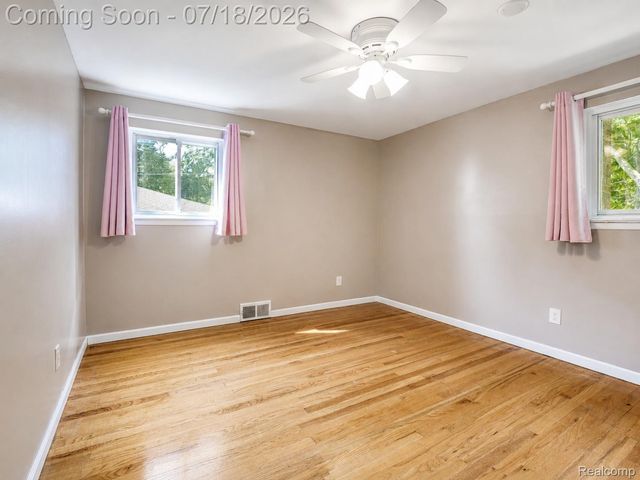 14801 Greenbriar Court, Plymouth Charter Township, MI 48170