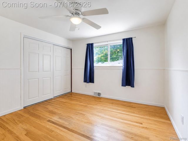 14801 Greenbriar Court, Plymouth Charter Township, MI 48170