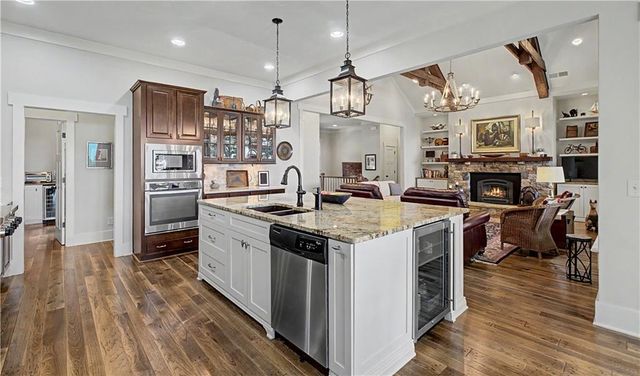 851 Skyline Drive, Jasper, GA 30143