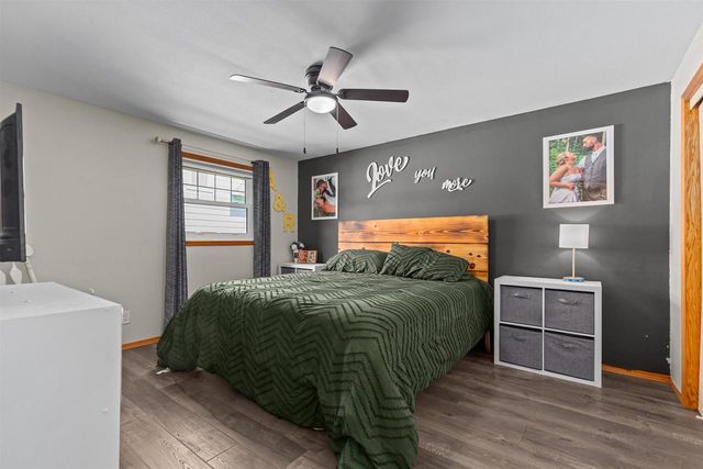 1725 LAWE STREET, Kaukauna, WI 54130
