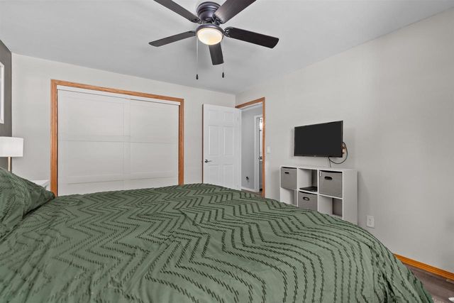 1725 LAWE STREET, Kaukauna, WI 54130