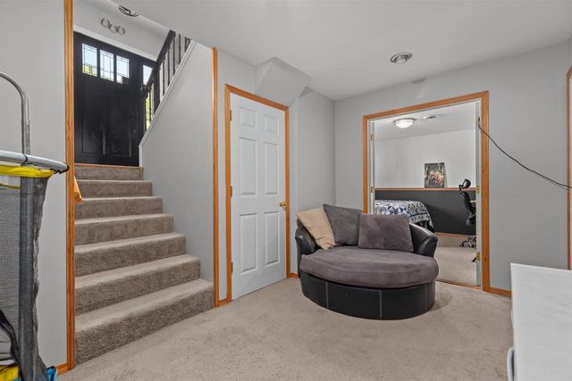 1725 LAWE STREET, Kaukauna, WI 54130