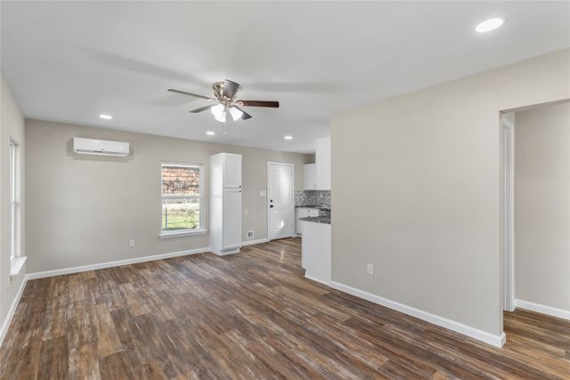 4713 Nolan Street, Fort Worth, TX 76119