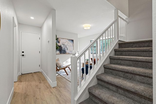 20292 Killarney Ln, Grass Valley, CA 95945
