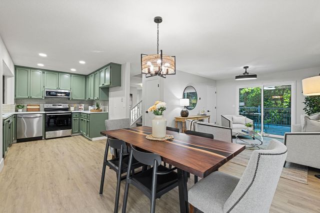 20292 Killarney Ln, Grass Valley, CA 95945