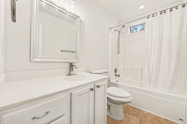 1366 Sassafrass Circle, Mount Pleasant, SC 29466