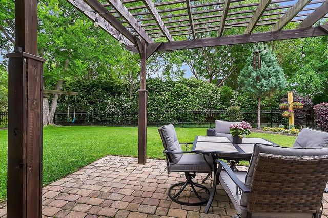 1366 Sassafrass Circle, Mount Pleasant, SC 29466