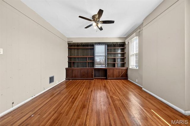 515 Loughborough Avenue, St Louis, MO 63111