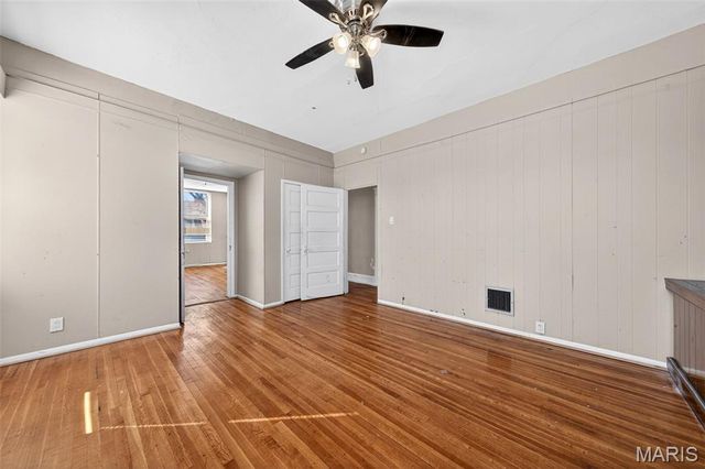 515 Loughborough Avenue, St Louis, MO 63111