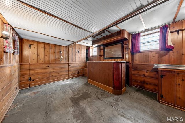 515 Loughborough Avenue, St Louis, MO 63111