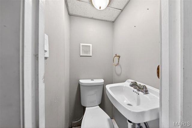 515 Loughborough Avenue, St Louis, MO 63111