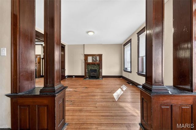 515 Loughborough Avenue, St Louis, MO 63111