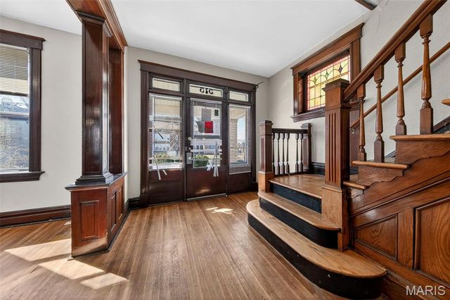 515 Loughborough Avenue, St Louis, MO 63111