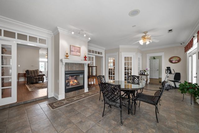 870 Oak Plains Rd, Clarksville, TN 37043