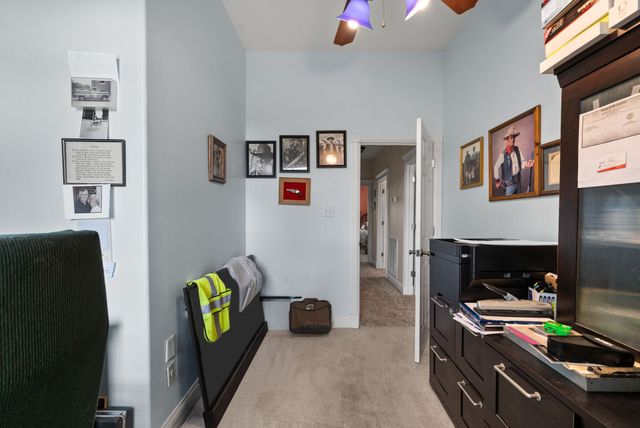 870 Oak Plains Rd, Clarksville, TN 37043