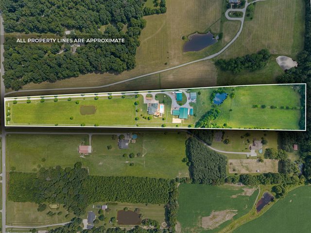 870 Oak Plains Rd, Clarksville, TN 37043