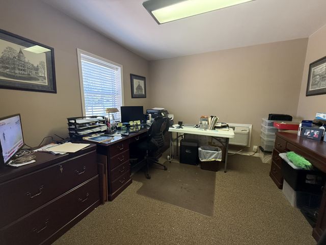 870 Oak Plains Rd, Clarksville, TN 37043