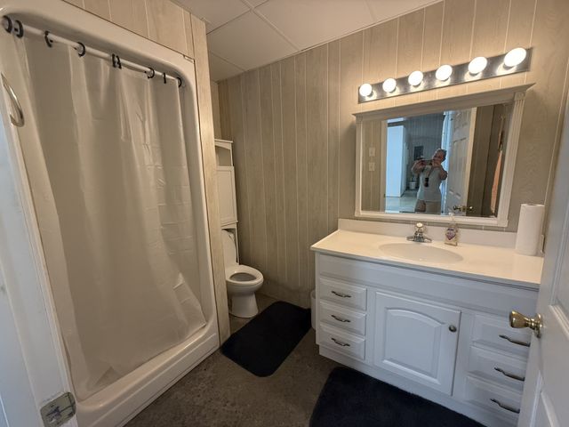 870 Oak Plains Rd, Clarksville, TN 37043