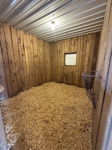 870 Oak Plains Rd, Clarksville, TN 37043