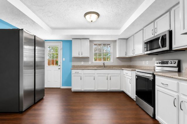 10530 Towne Square Road, Sugar Land, TX 77498
