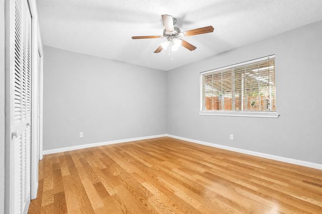 10530 Towne Square Road, Sugar Land, TX 77498