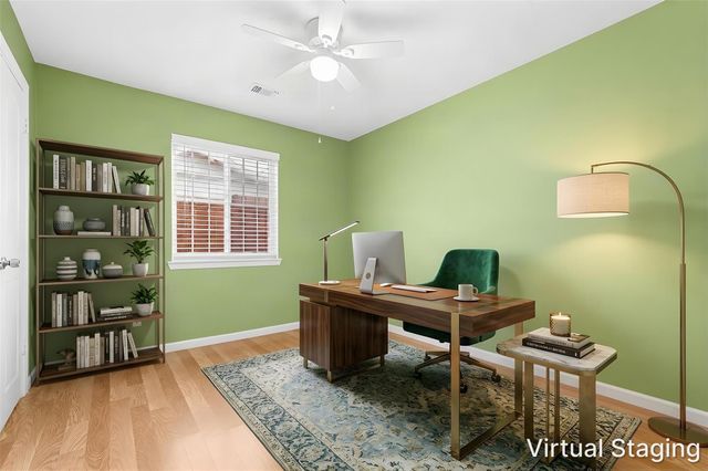 10530 Towne Square Road, Sugar Land, TX 77498
