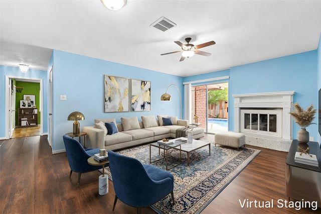 10530 Towne Square Road, Sugar Land, TX 77498