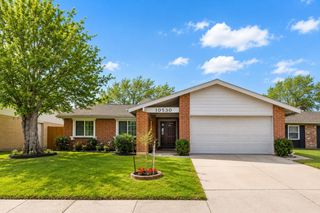 10530 Towne Square Road, Sugar Land, TX 77498