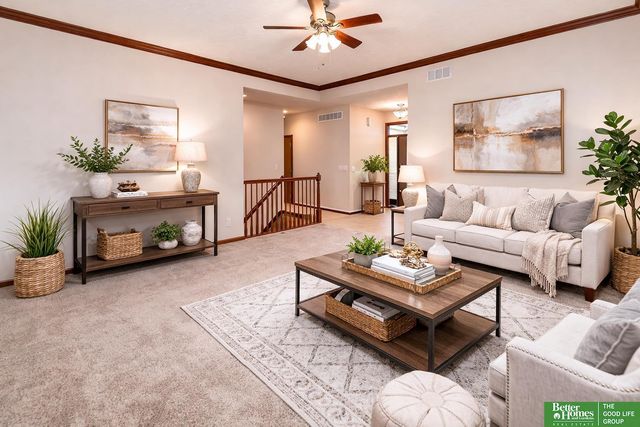 10418 Spyglass Drive, Omaha, NE 68136