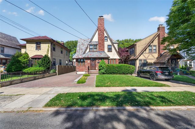 2626 169th Street, Flushing, NY 11358