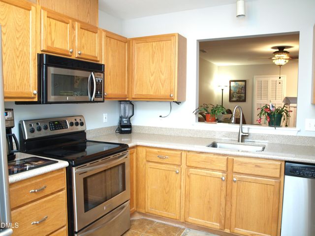 816 Saint Catherines Drive, Wake Forest, NC 27587