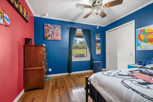 298 Langford Rd, Waverly, TN 37185