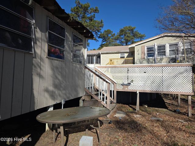 131 Gum Neck Road, Belhaven, NC 27810