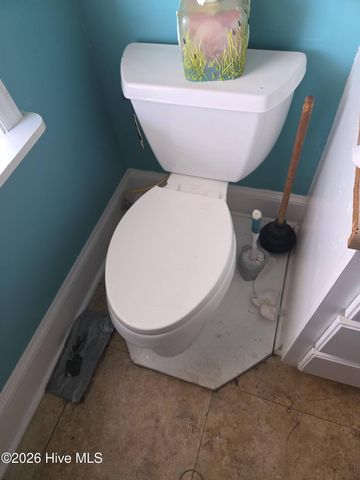 131 Gum Neck Road, Belhaven, NC 27810