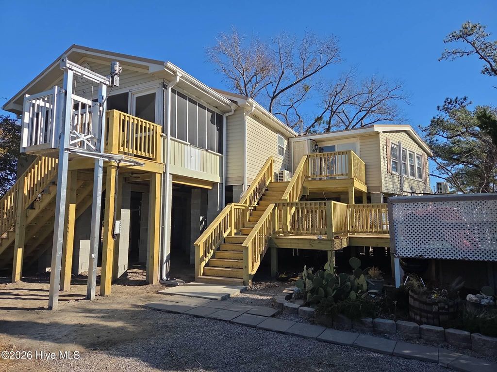 131 Gum Neck Road, Belhaven, NC 27810