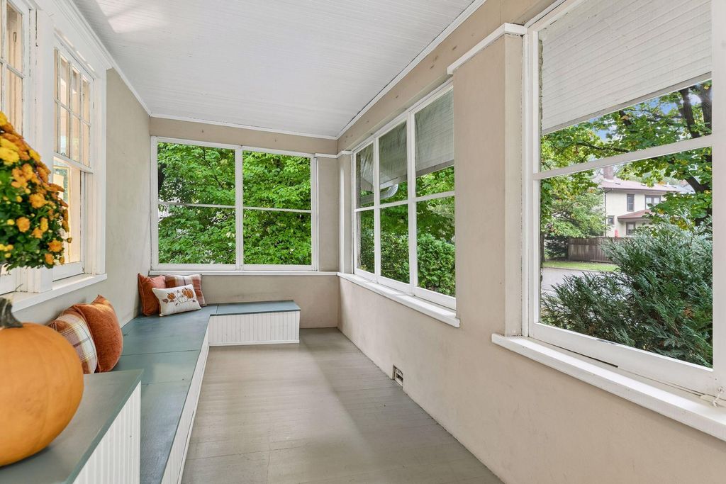 1835 Princeton Avenue, Saint Paul, MN 55105 — photo 2
