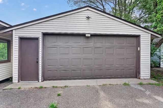 8801 Dunlap Avenue, Circle Pines, MN 55014